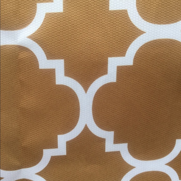 Rust colored Shower curtains - Picture 2 of 7